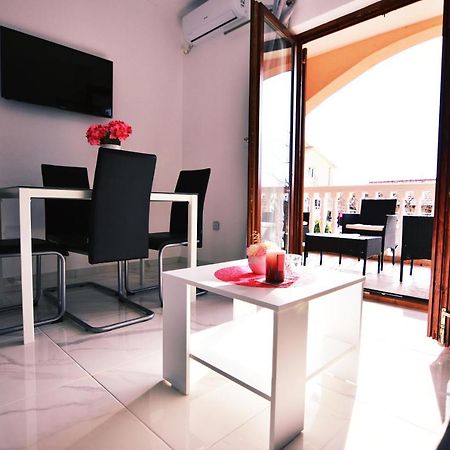 Apartments Samac Šibenik Exterior foto